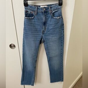 Abercrombie & Fitch ankle straight ultra high rise 24/00Short